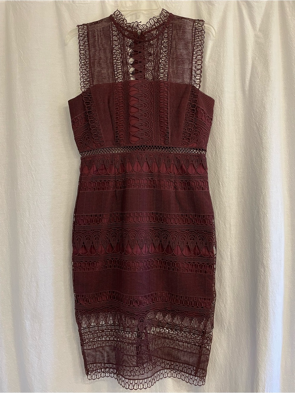 Bardot Burgundy Lace Midi Dress, size 8